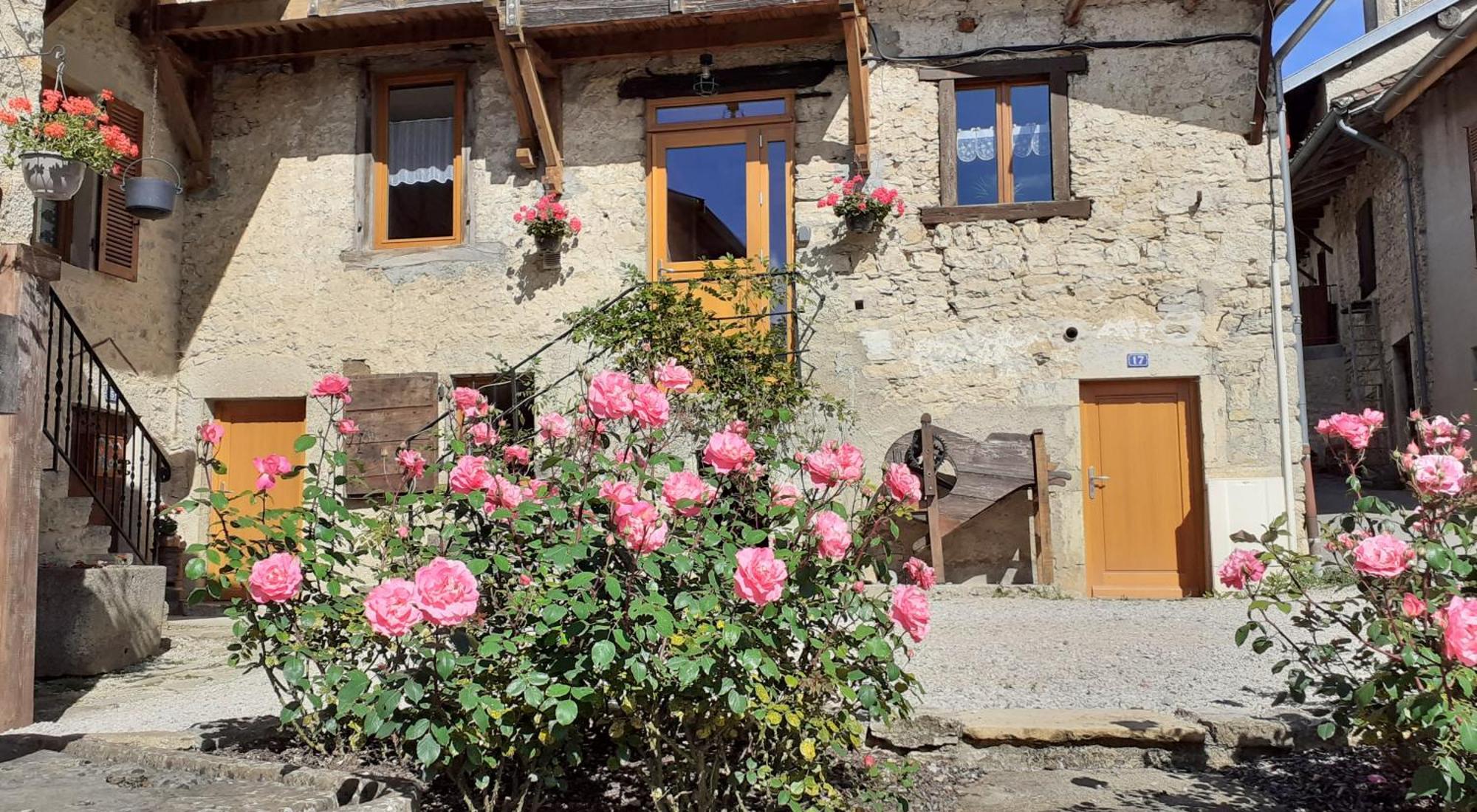 Villa O Joli Bugey à Saint-Rambert-en-Bugey Extérieur photo
